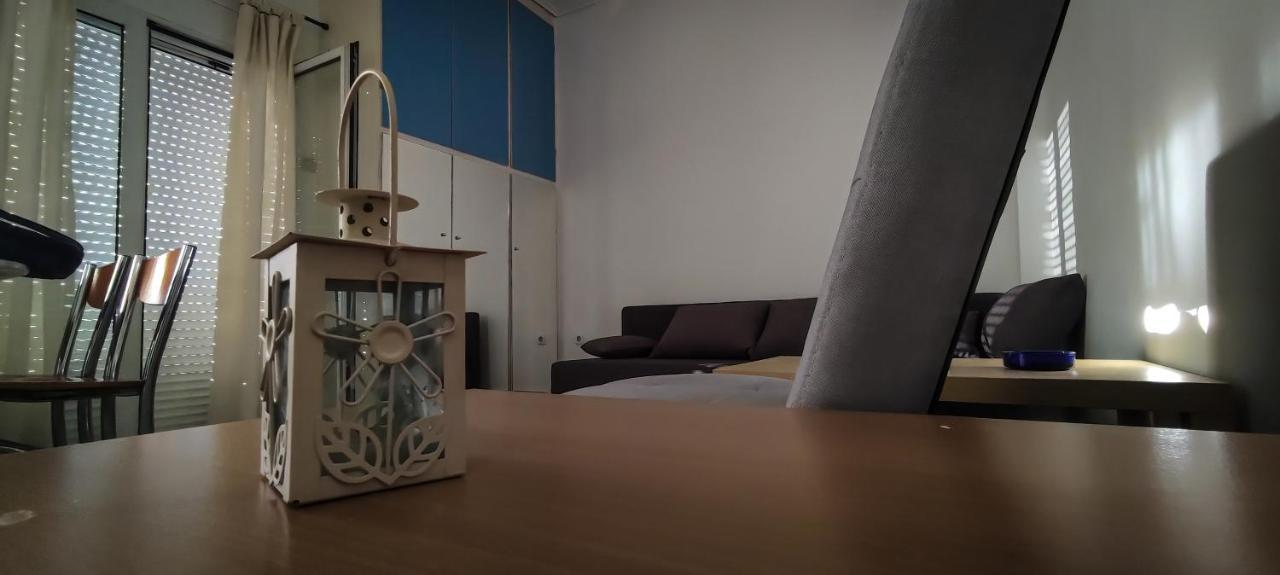Loutraki Times Apartment ภายนอก รูปภาพ