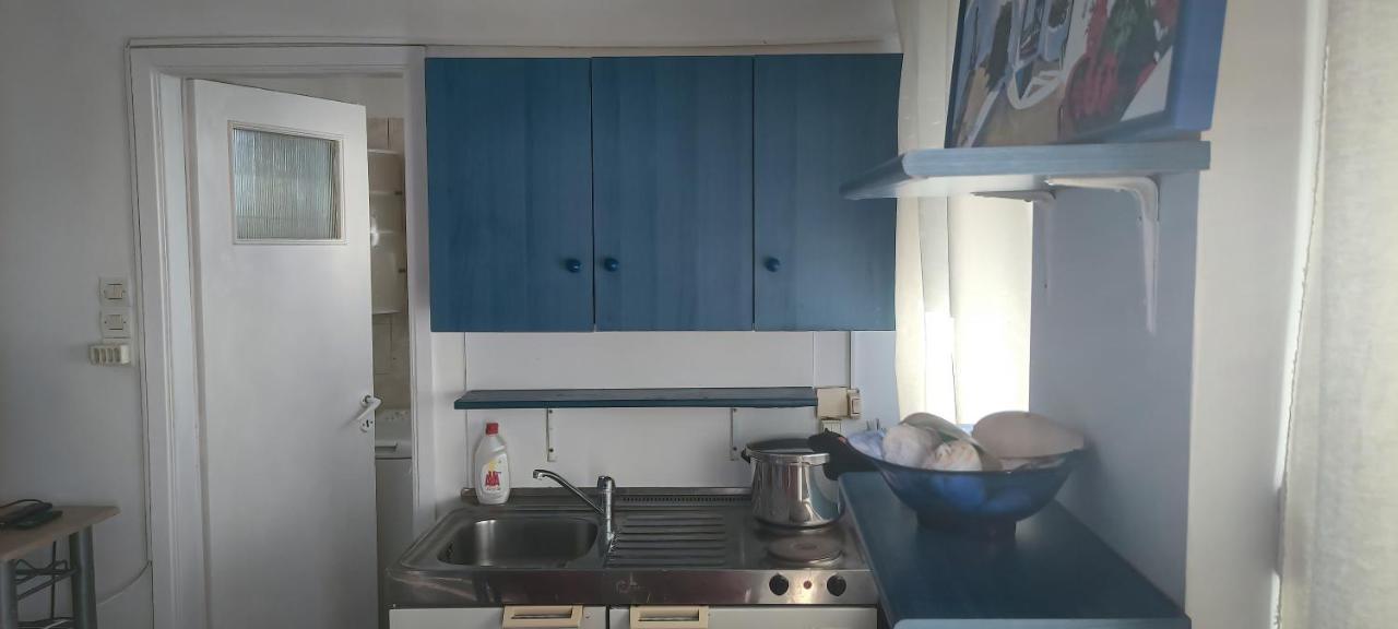 Loutraki Times Apartment ภายนอก รูปภาพ